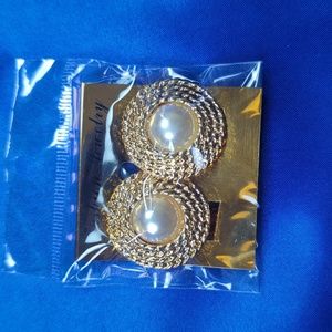 Clip on fashion earrings